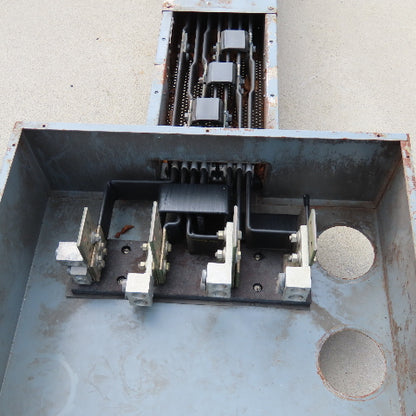 Westinghouse 372D275G76 1350A 4 Wire 3Ph 277/480V Bus Duct 20' Run W/ J-Box