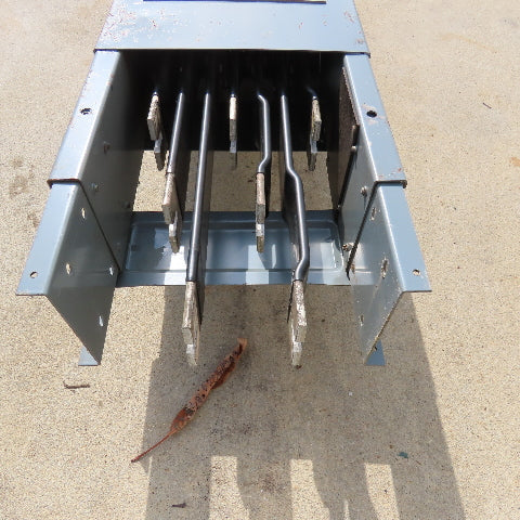 Westinghouse 372D275G76 1350A 4 Wire 3Ph 277/480V Bus Duct 16' Rin W/ End Cap