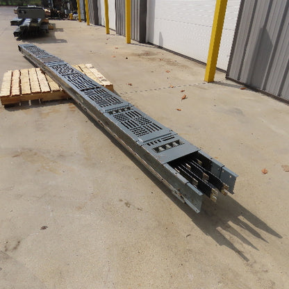 Westinghouse 372D275G76 1350A 4 Wire 3Ph 277/480V Bus Duct 16' Rin W/ End Cap
