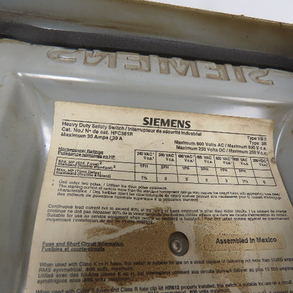 Siemens HFC361R 30A 600V 3-Ph Fusible Heavy Duty Safety Disconnect Switch