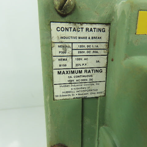Hubbell Mini Master Switch 150VAC 300VDC 5A Forward Reverse