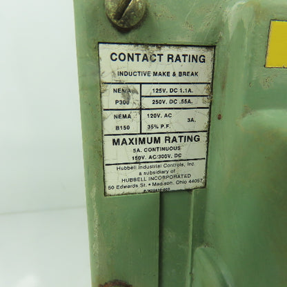 Hubbell Mini Master Switch 150VAC 300VDC 5A Forward Reverse