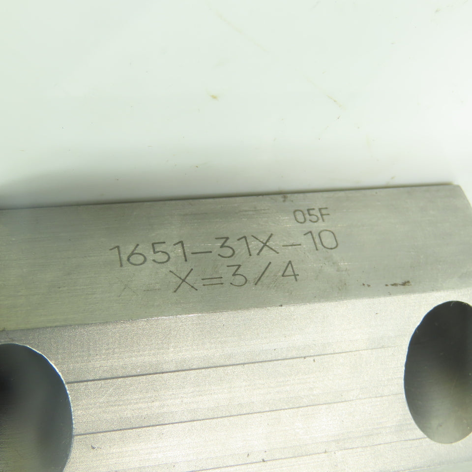 1651-31X-10 Guide Rail Runner Block 35mm X=3/4