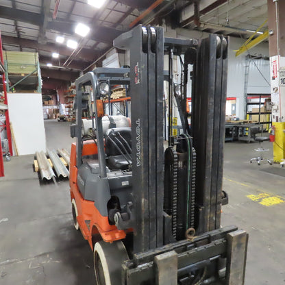 Toyota 7FGCU35 8000Lbs Cap LP Gas Forklift 3 Stage 187" Lift 11k Hours 60" Forks