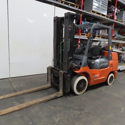 Toyota 7FGCU35 8000Lbs Cap LP Gas Forklift 3 Stage 187" Lift 11k Hours 60" Forks