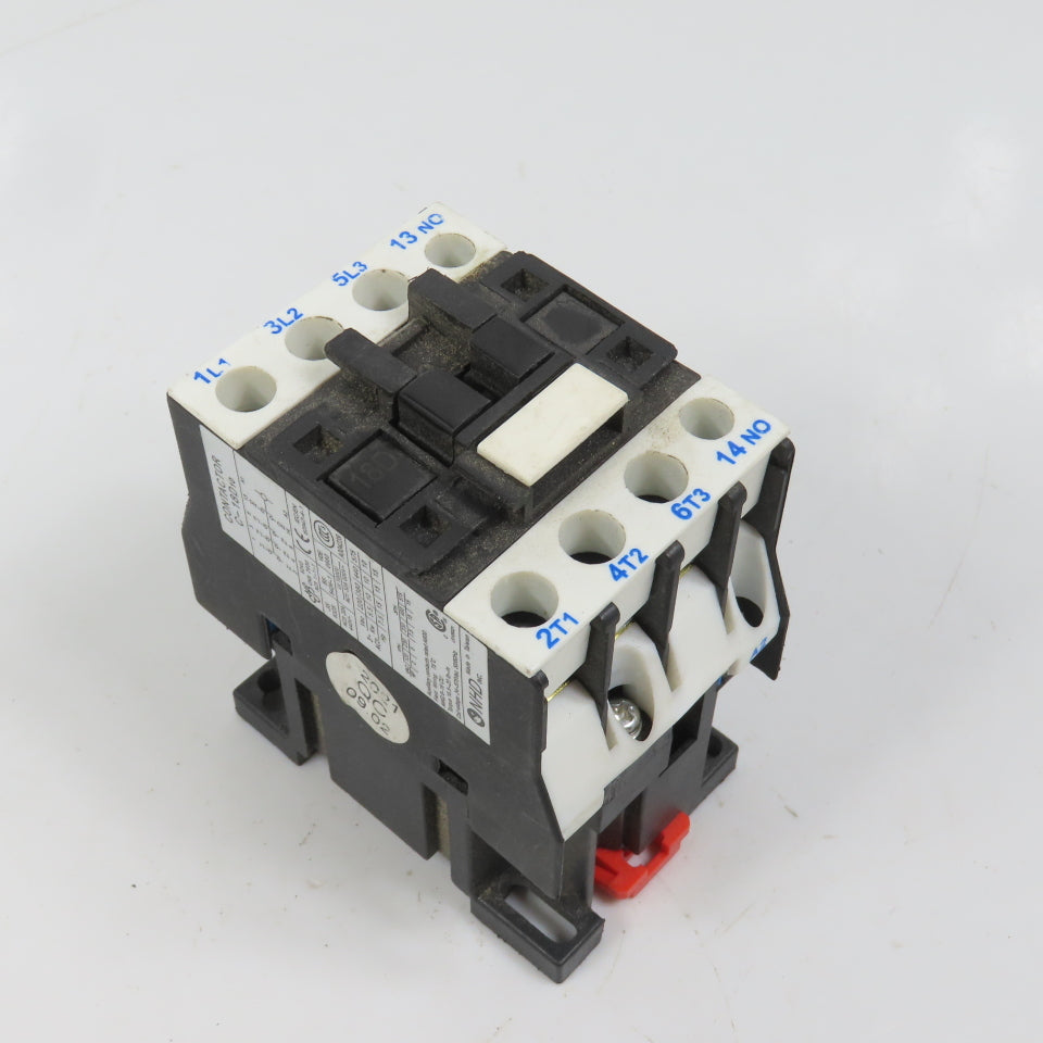 NHD C-18D10 C-18D 15A 600VAC Magnetic Contactor 15HP 220VAC Coil