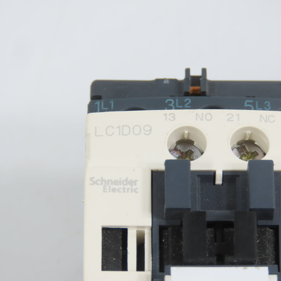 Schneider LC1D09M7 25A 600VAC Reversing Contactor 7.5HP 220V Coil