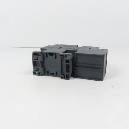 Schneider LC1D18M7 600VAC Contactor 15HP 220V Coil W/ LR3D12 Overload 5.5-8A