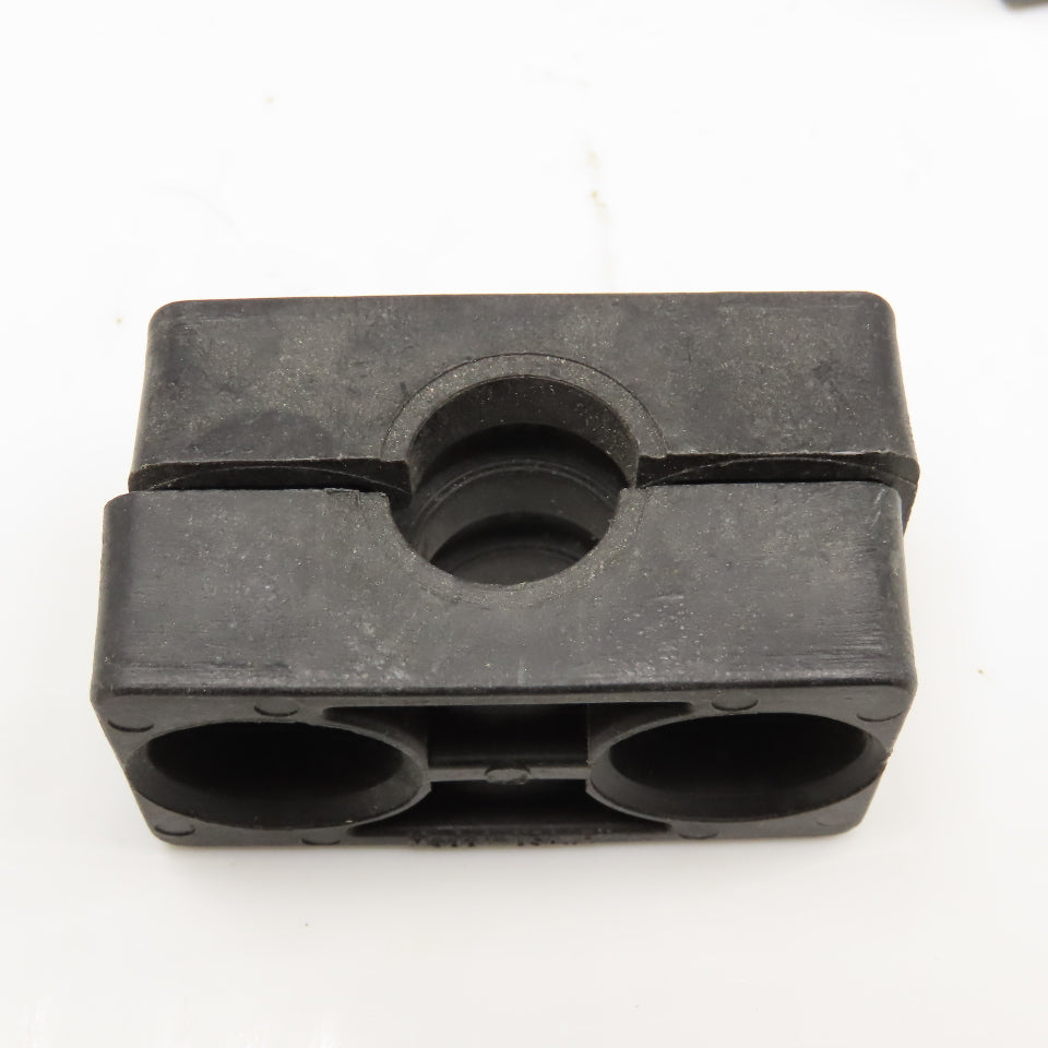 Parker 5/8" Hose Management Plastic Clamps Lot of 22 Sets