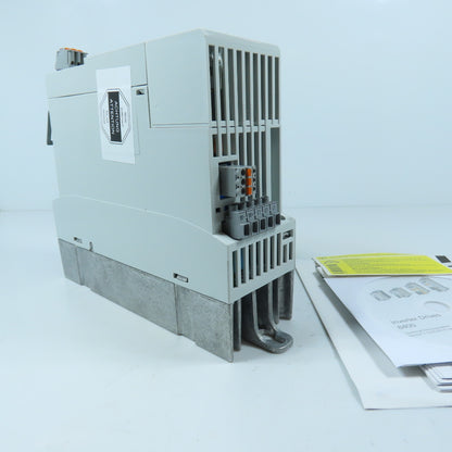 Lenze E84AVSCE5514SX0 0.55kW Frequency Inverter Drive 3PH 400/500V 1.8A NEW