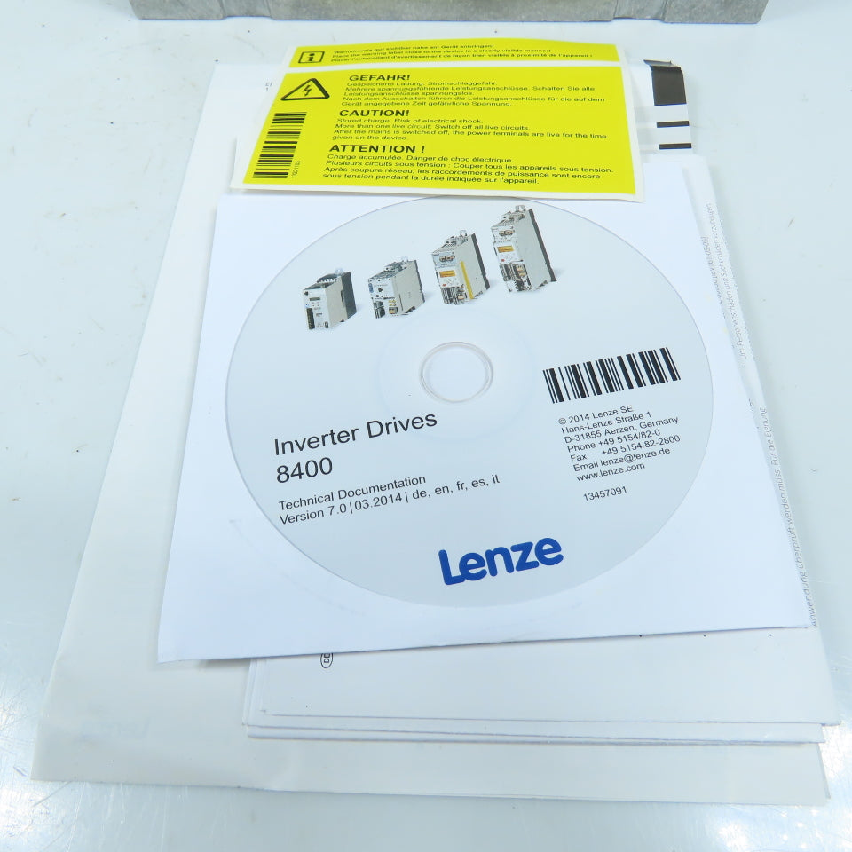 Lenze E84AVSCE5514SX0 0.55kW Frequency Inverter Drive 3PH 400/500V 1.8A NEW
