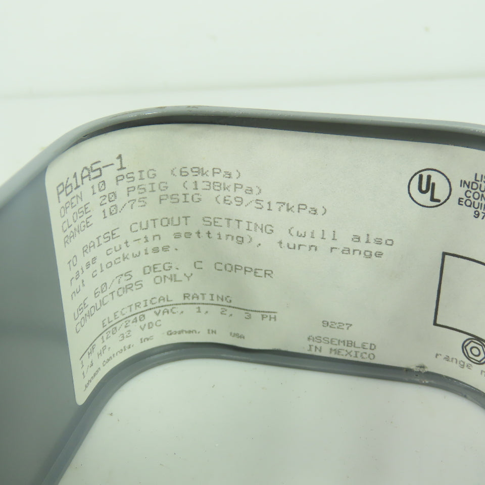 Johnson Controls P61AS-1 Pressure Switch 120/240VAC 32VDC