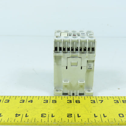 General Electric CAEI210TD 10E 16A Contactor 600VAC Max 5HP 24VDC Coil MB0ID