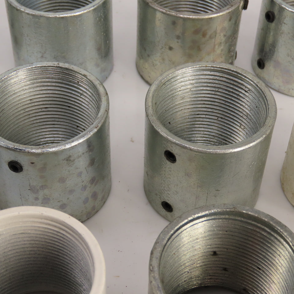 1-1/2" x 1-1/2" Threaded Female Conduit Couplings W/ Set Screws Lot Of 19
