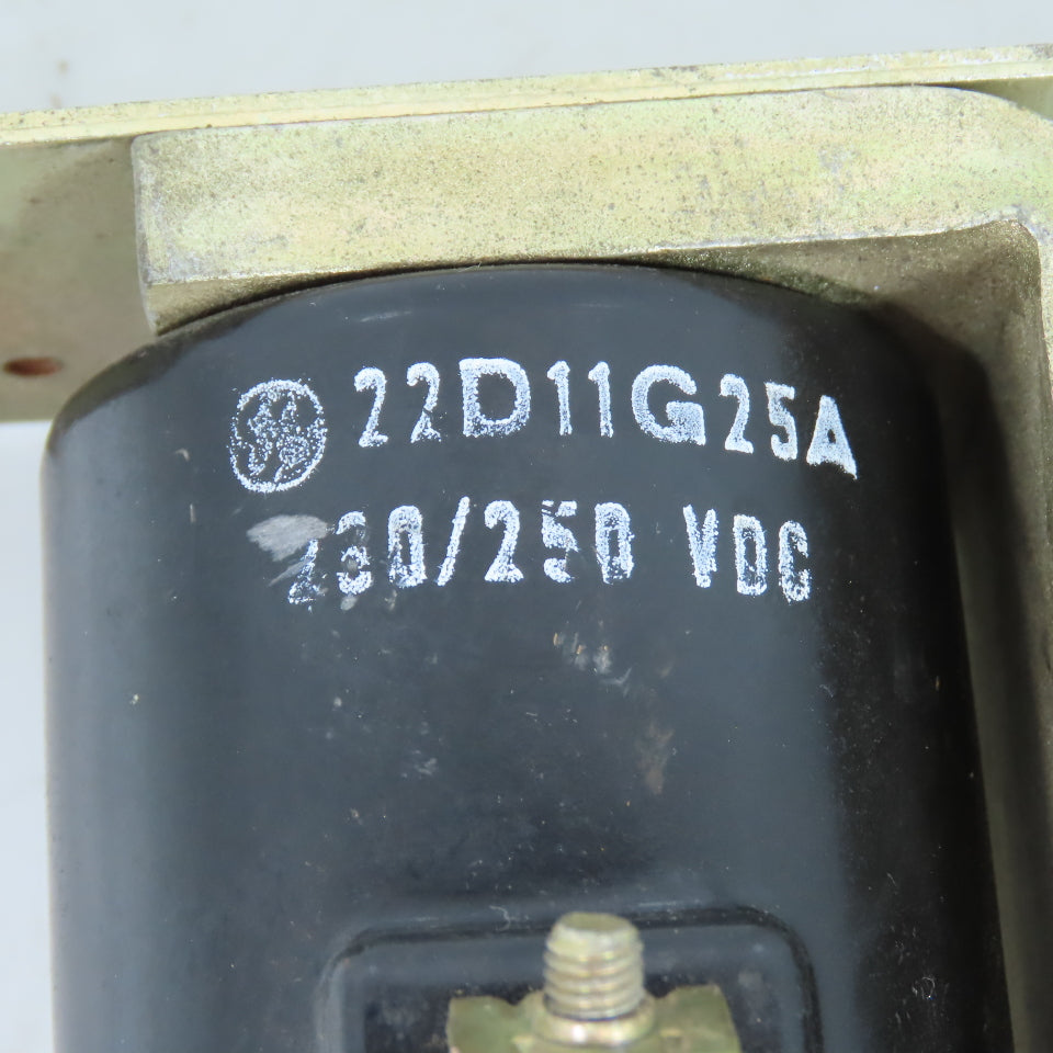GE General Electric A100AB2F IC2820-A100AB2F Relay 600VAC Max 10A 22D11G25A