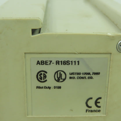 Telemecanique ABE7-R16S111 16-Channel Output Relay Base 24VDC