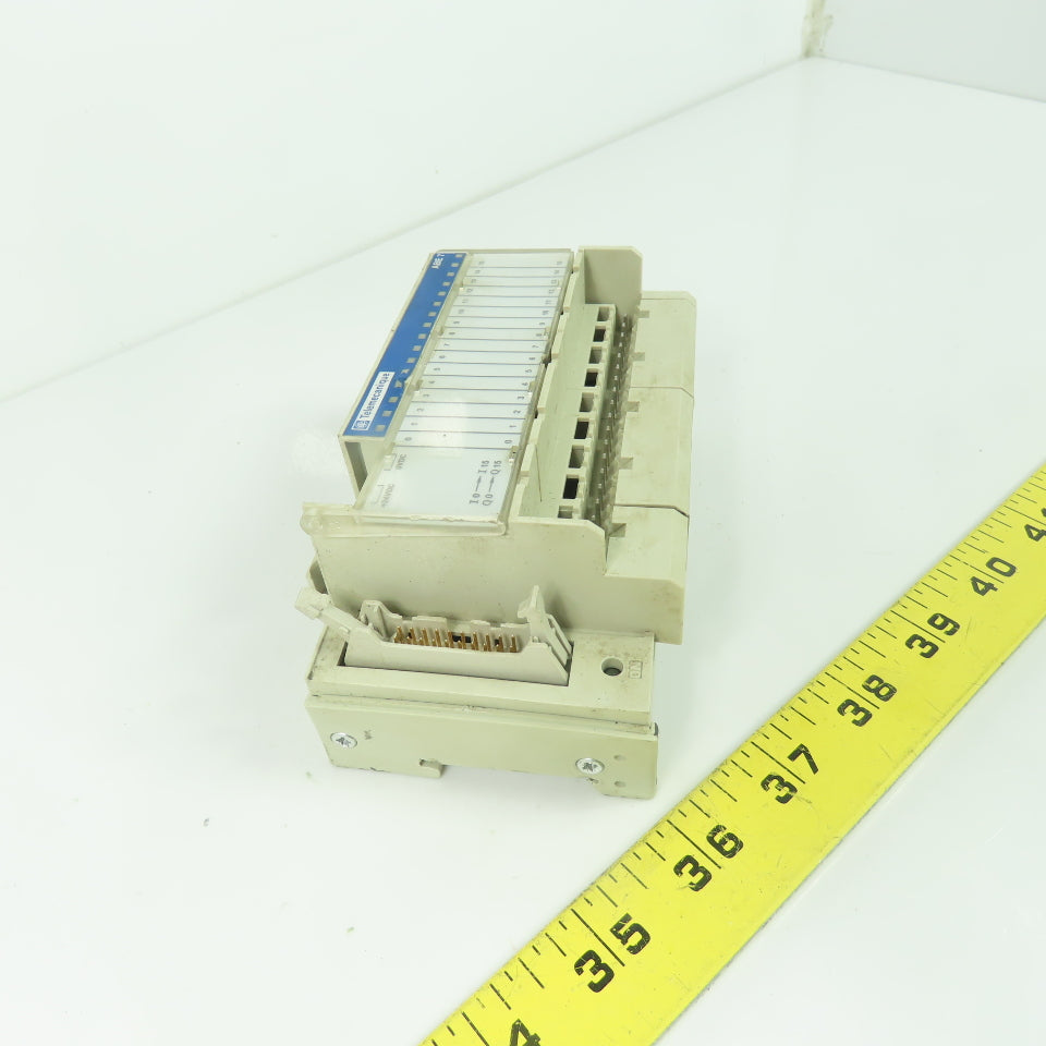 Telemecanique ABE7-R16S111 16-Channel Output Relay Base 24VDC