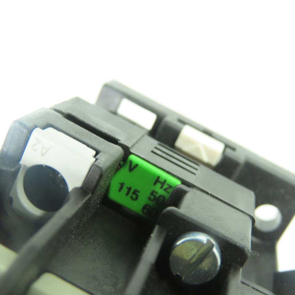 Siemens 3TH4262-0AJ2 Contactor Control Relay 115V Coil NEW