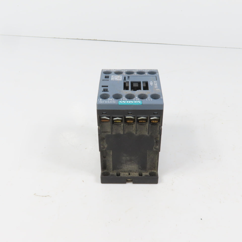 Siemens 3RT2018-1AP01 Sirius 16A 10HP AC Contactor 230V Coil