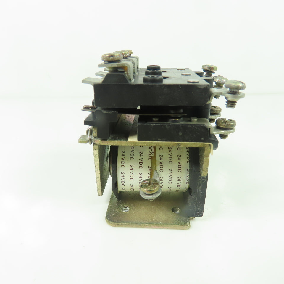 Omron MM3-UA Relay 24VDC