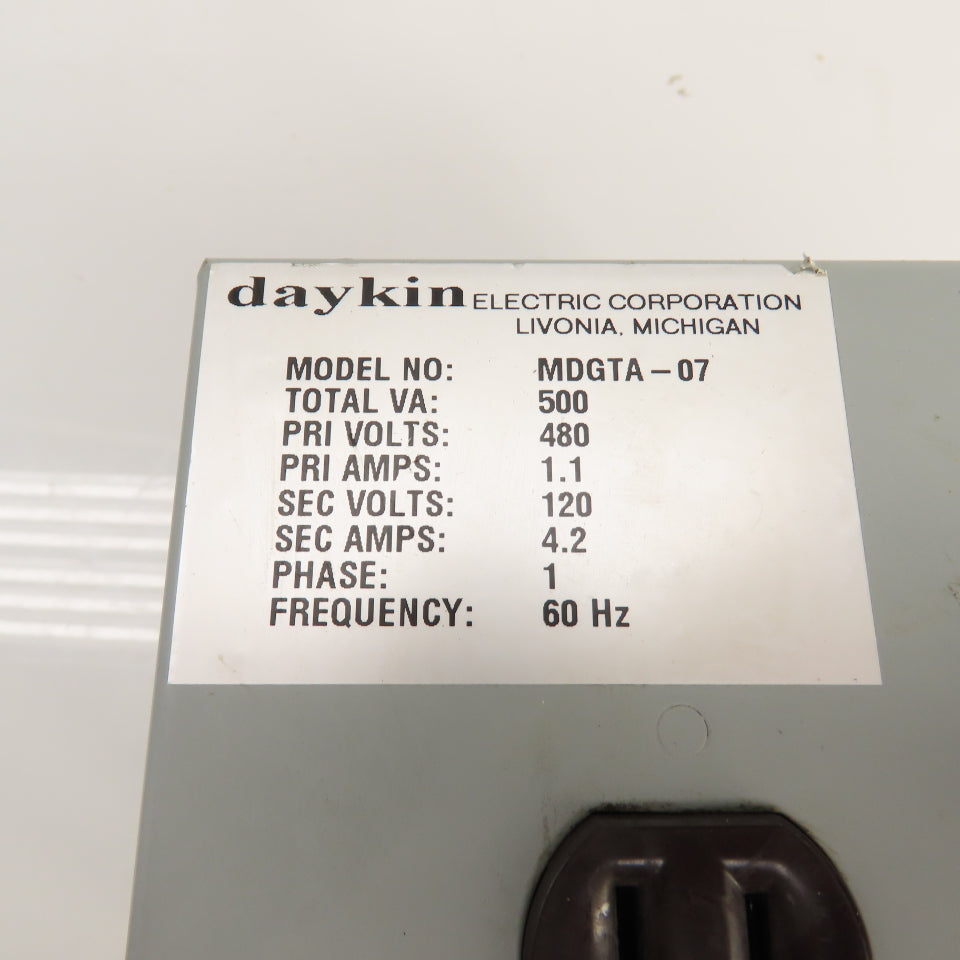 Daykin MDGTA-07 500VA Transformer Disconnect Pri 480V 1.1A Sec 120V 4.2A 1PH
