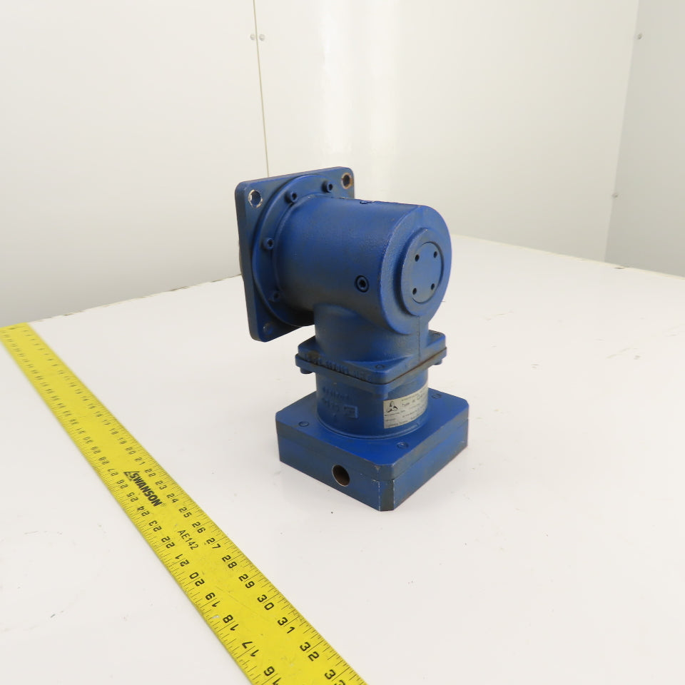 Wittenstein SK140-MF1-2-051-000 2001288 Right Angle 2:1 Ratio Gear Reducer