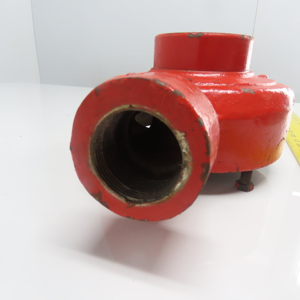 159389 Cast Pump Body 4-Bolt Mount 1-1/2" NPT Outlet 2-1/2" NPT Inlet