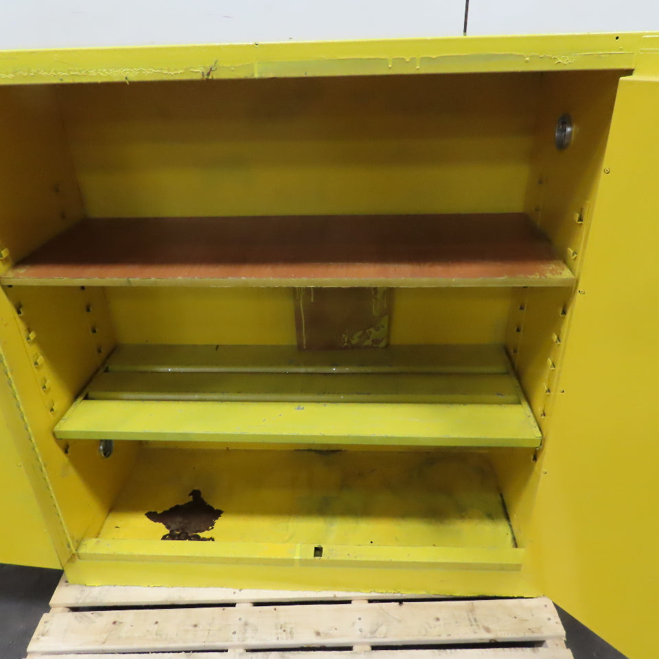 Justrite 25300 30 Gal Flammable Liquid Storage Cabinet 2 Shelf 43" x 18" x 44"
