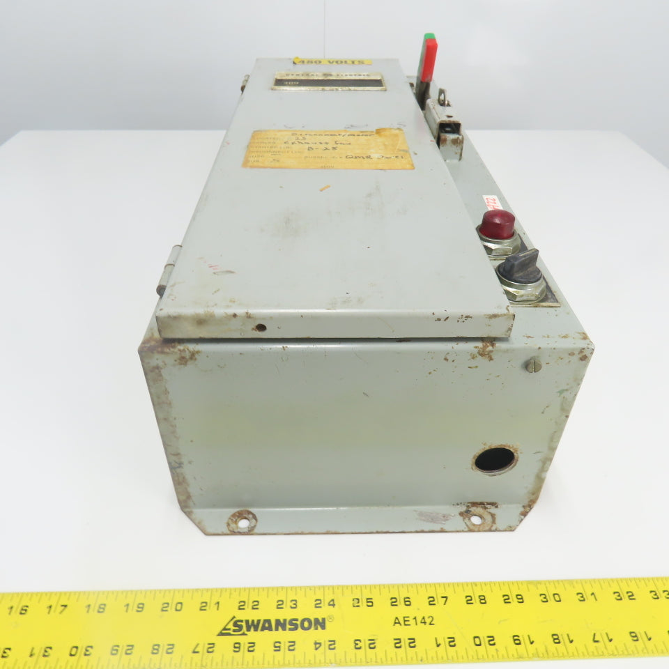 General Electric CR308 Size 0, 1 Combination Starter Disconnect 30A 600V Fused