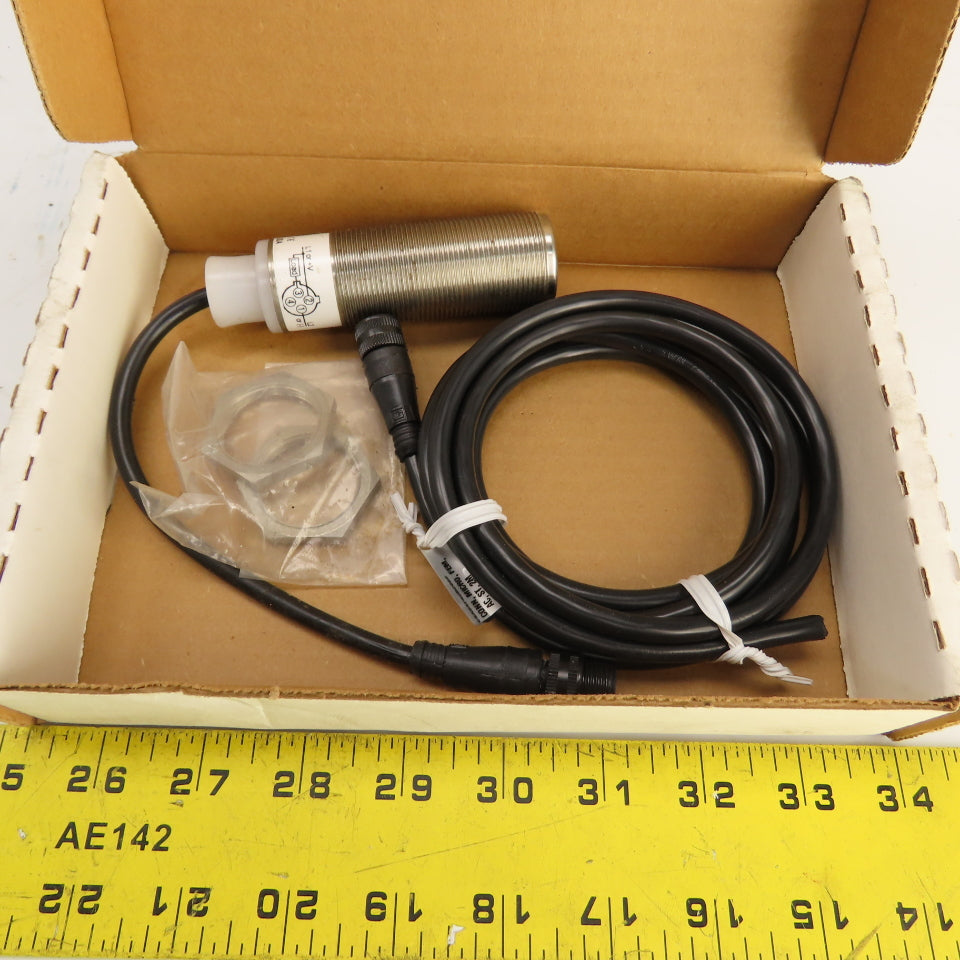 Eaton Cutler Hammer E58-30TD250-GDP Harsh Duty Photoelectric Sensor 20-132VAC
