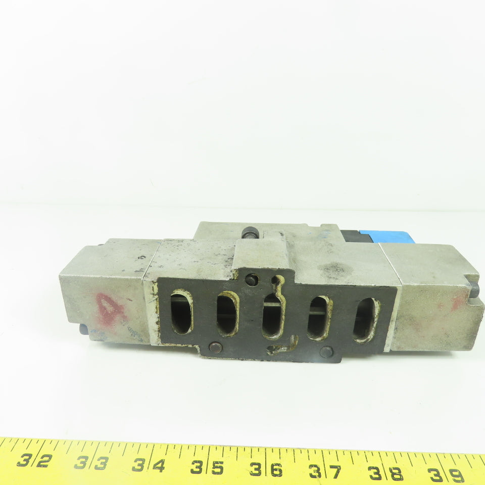 Automatic Valve 413B67S31C-DB7 Pneumatic Directional Solenoid Valve 24V 150PSIG