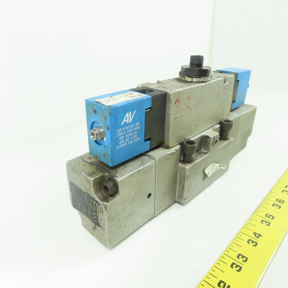Automatic Valve 413B67S3S3-DB7 Pneumatic Directional Solenoid Valve 24V 150PSIG