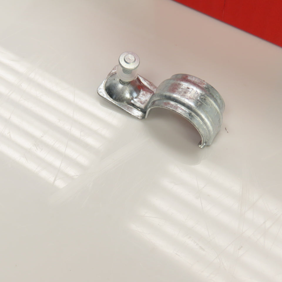 Hilti X-EMTC 3/4" U22 P-Clip Metal Conduit Strap With X-U Nail Box Of 100