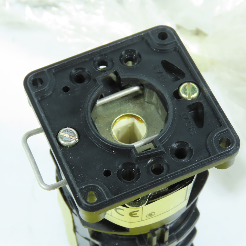 Square D K3 E 2166 D 13521 Cam Switch Contact Block 01A3 110V 20A