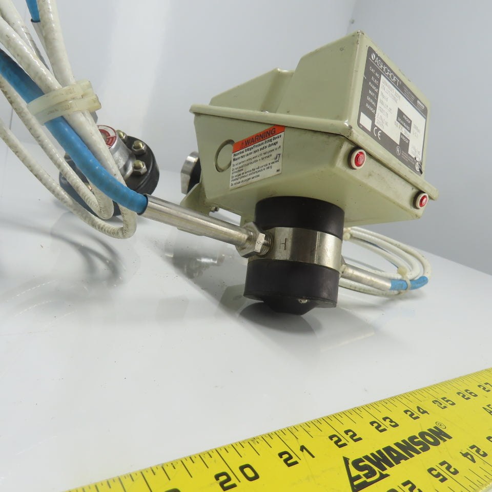 Ashcroft LDDN4KKB25 XCGPK Differential Pressure Switch W/ (2) Ashcroft Type 200