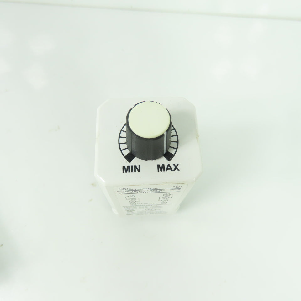 Allen Bradley 700-HS12AU120 Ser A Time Delay Relay 120VAC/DC