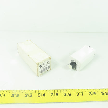 Allen Bradley 700-HS12AU120 Ser A Time Delay Relay 120VAC/DC