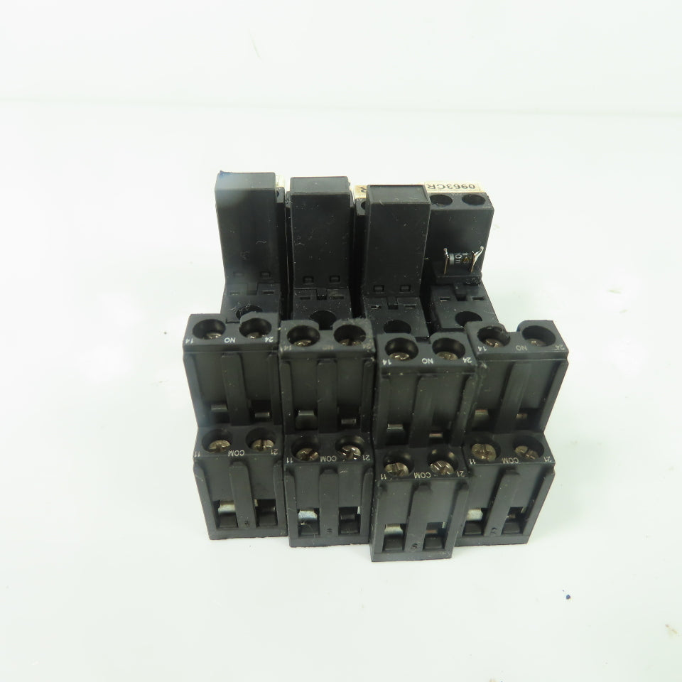 Elesta ZGE007 Socket Relay Base 12A 300VAC 24VDC Lot Of 4