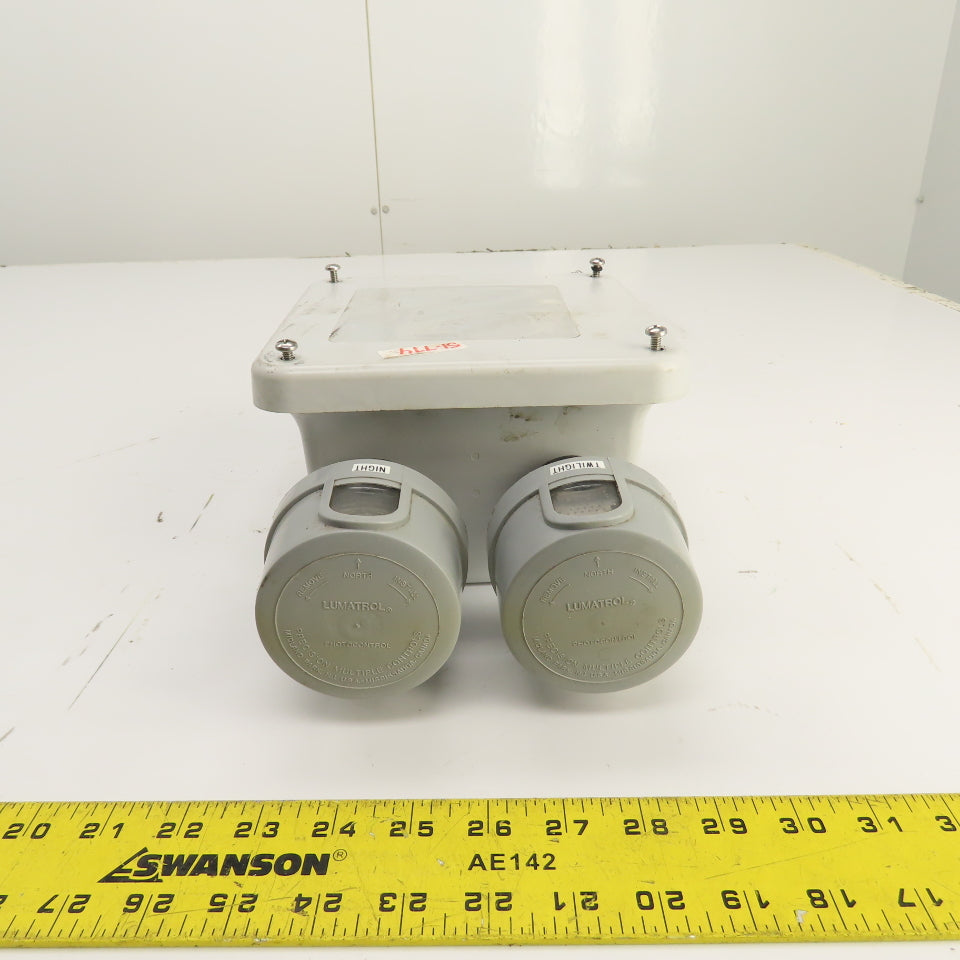 Lumatrol P2455L & P2455H-TH 120V Delayed Response Light W/ Fiberglass Enclosure