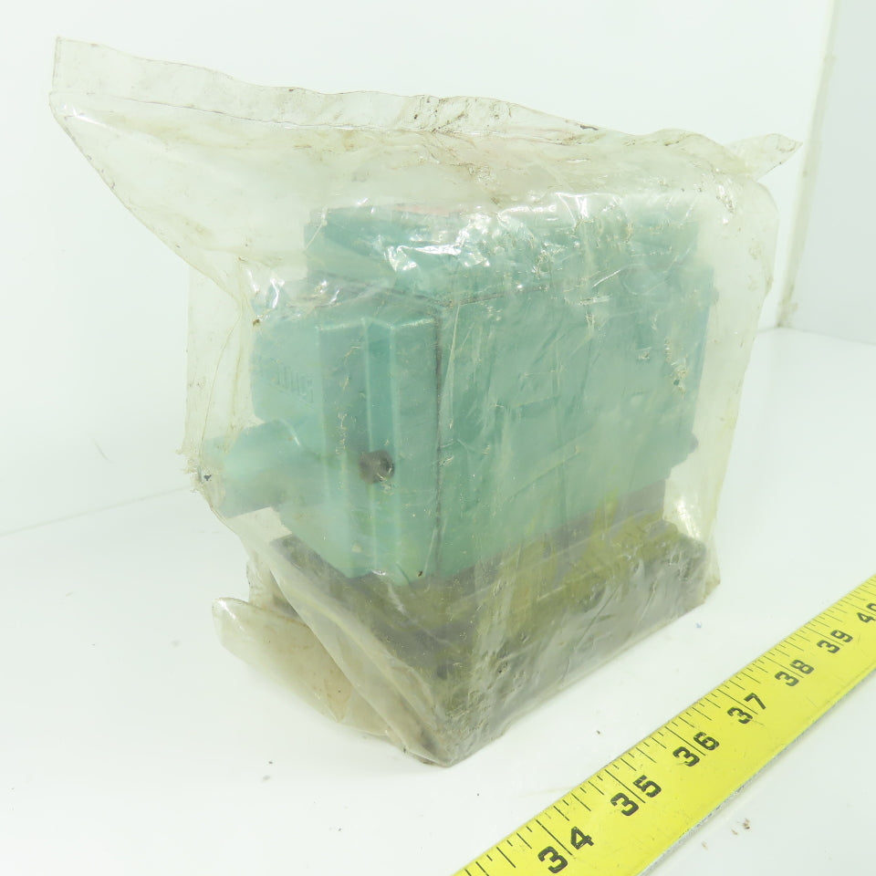Numatics 33DFR443O000000 Pneumatic Solenoid Valve 150PSIG W/ Manifold base