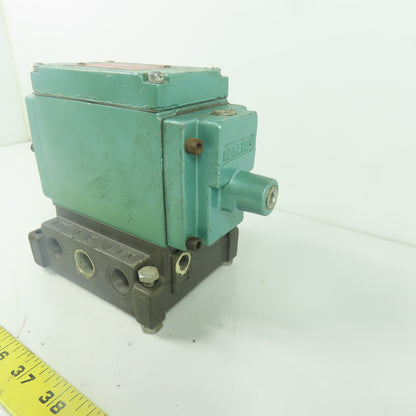 Numatics 33DFR443O000000 Pneumatic Solenoid Valve 150PSIG W/ Manifold base