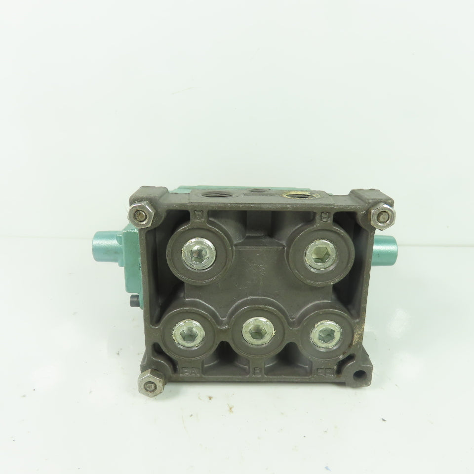 Numatics 33DFR443O000000 Pneumatic Solenoid Valve 150PSIG W/ Manifold base