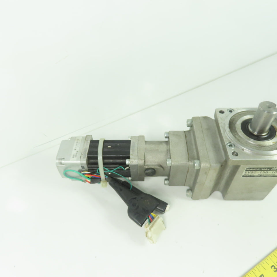 Nidec Shimpo EVSC-15B-100 1:15 Ratio Gear Reducer W/ M-Z1-IAA100-TA Servo Motor