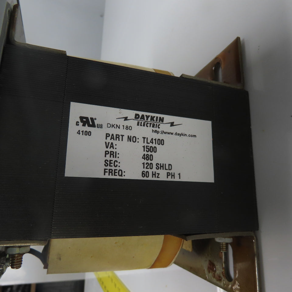 Daykin OMDGTA-03 1Ph Transformer Disconnect 1500VA 3.4A 480V Pri 12.5A 120V Sec