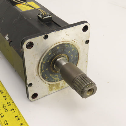 Fanuc A06B-0142-B675#0003 2.1kW AC Servo Motor 186V 2000RPM Parts/Repair