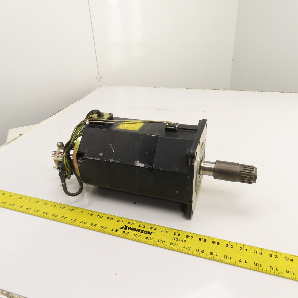 Fanuc A06B-0142-B675#0003 2.1kW AC Servo Motor 186V 2000RPM Parts/Repair