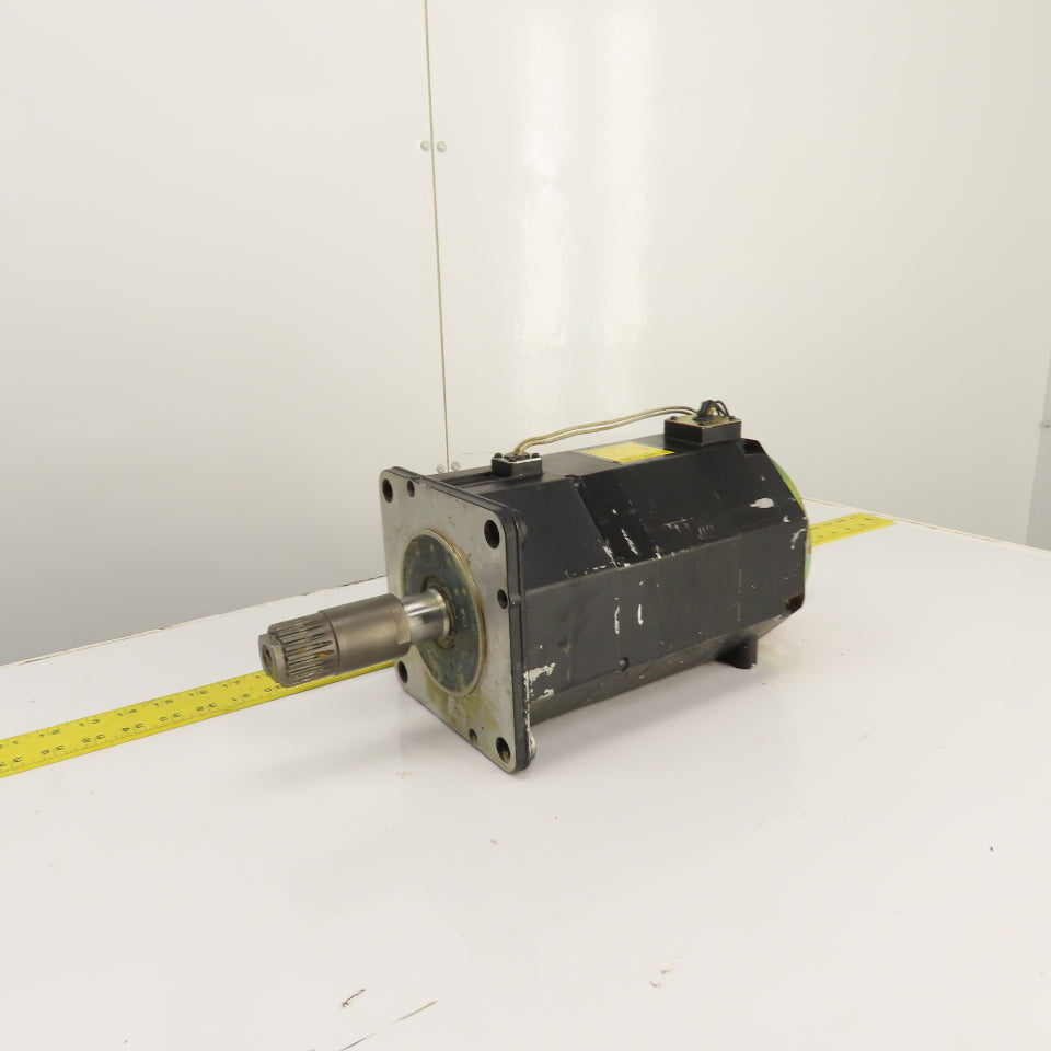 Fanuc A06B-0142-B675#0003 2.1kW AC Servo Motor 186V 2000RPM Parts/Repair