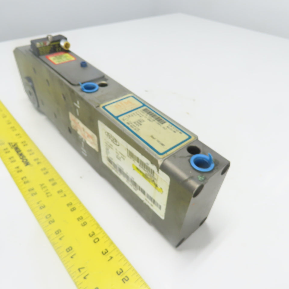 BTM STC62-75-723110H-90A-L-SC2 Pneumatic Power Clamp 21-69627