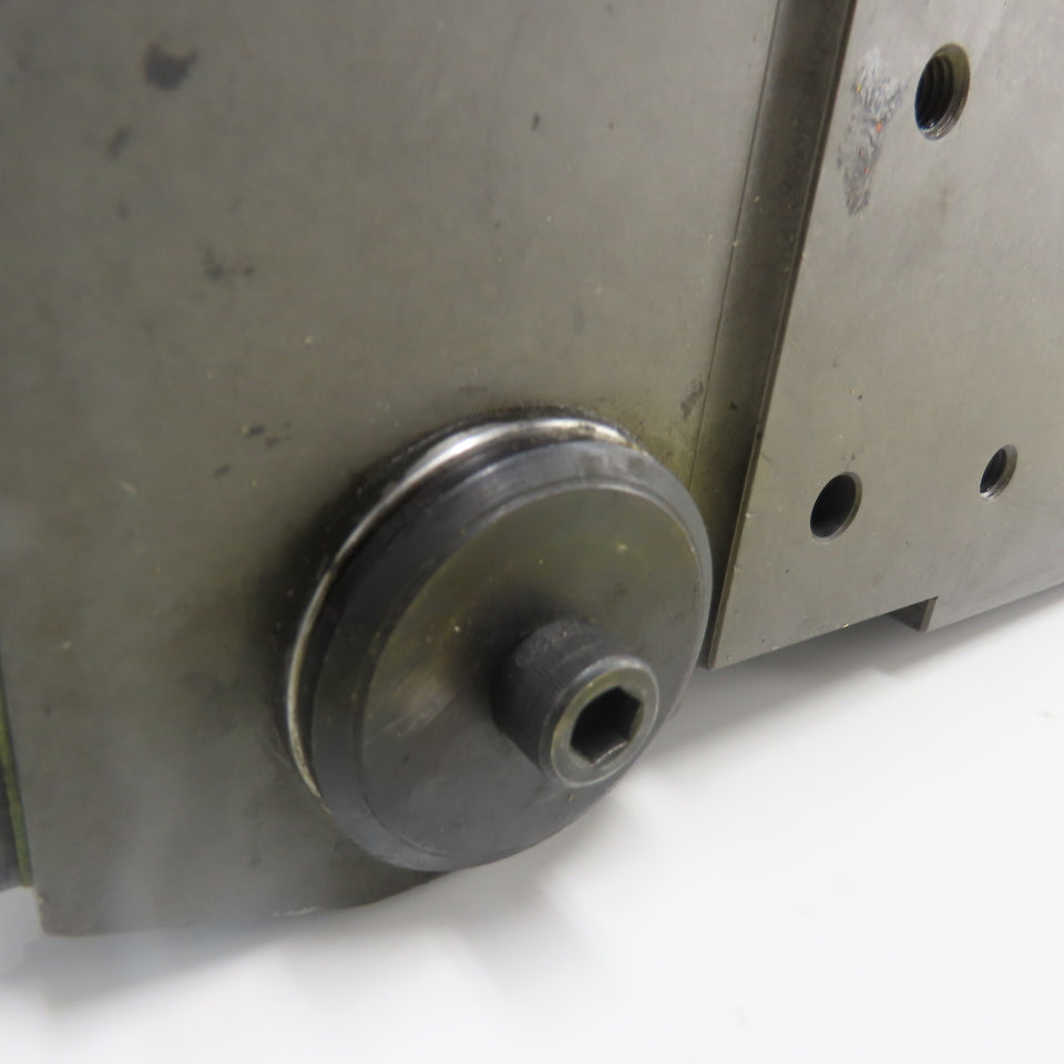 BTM 745100D-723145H-90AR-SC2-UP Pneumatic Power Clamp C12915-43