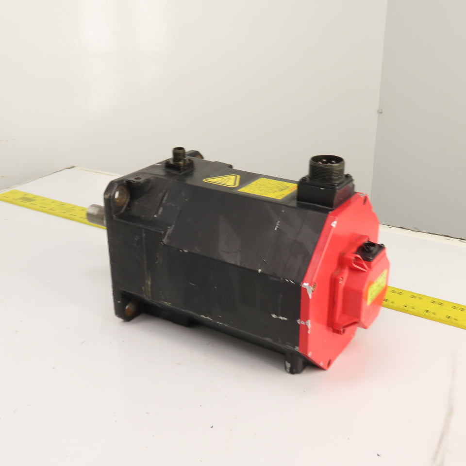 Fanuc A06B-0267-B605 aM30/3000i 4.3kW AC Servo Motor 2000RPM 179V W/ Encoder